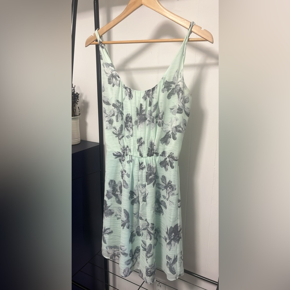 Floral Print Sleeveless Dress